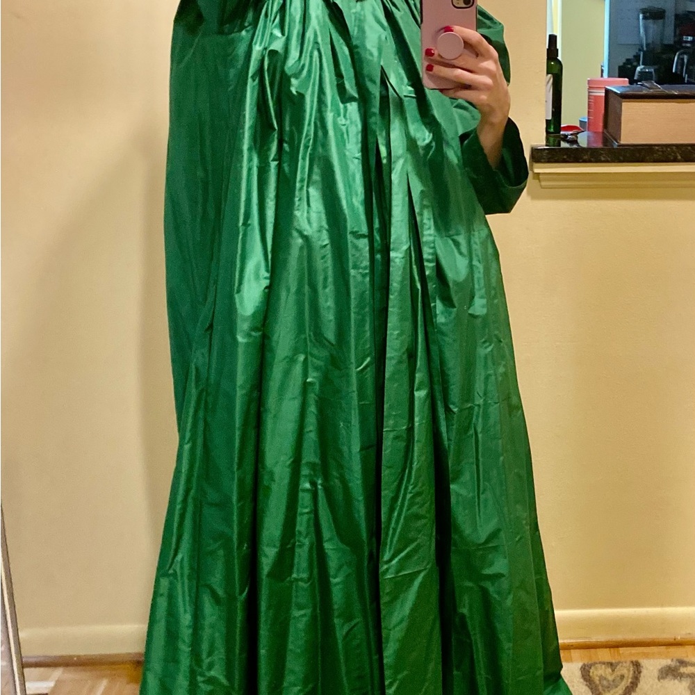 Unique green dress, coat, for any occasion. Just gorgeous.